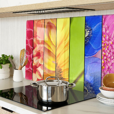 Tagliere in vetro temperato con motivi floreali dai colori intensi