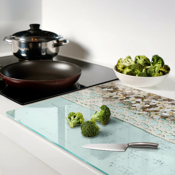 Tagliere in vetro temperato con motivo floreale e bordo a merletto