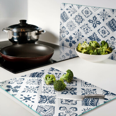 Tagliere in vetro con motivo floreale in stile folk