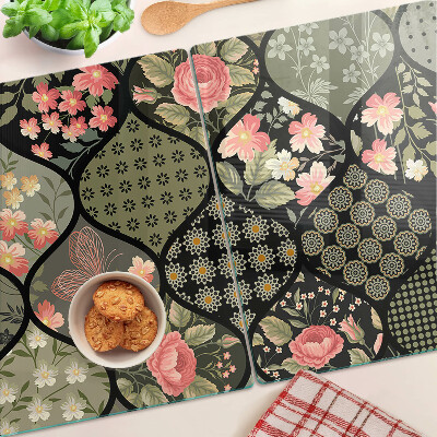 Tagliere in vetro temperato Patchwork floreale con motivi geometrici