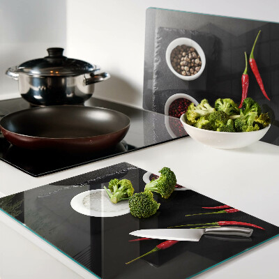 Tagliere in vetro temperato con stampa di spezie e peperoncini rossi