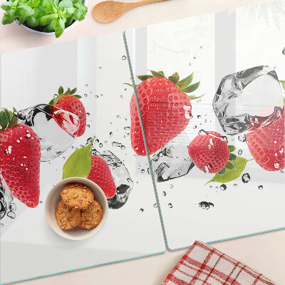 Tagliere in vetro con decorazione di fragole e effetto ghiaccio