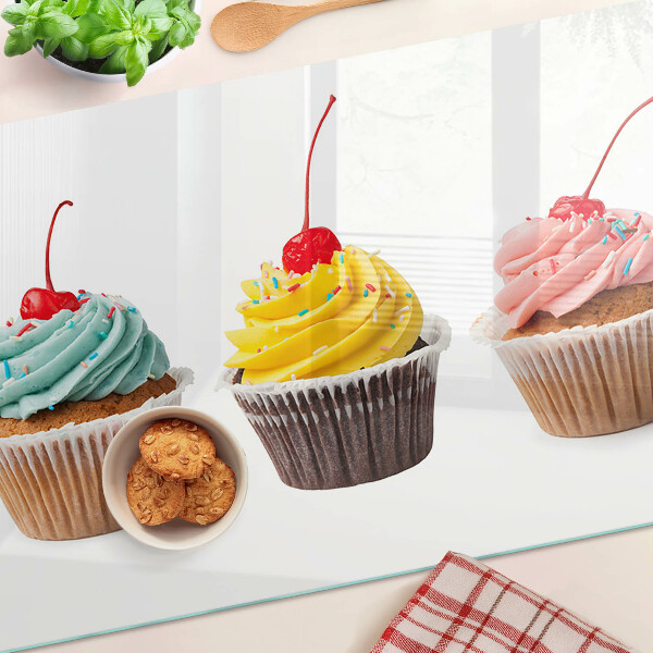 Tagliere in vetro temperato Cupcake con panna montata e ciliegia