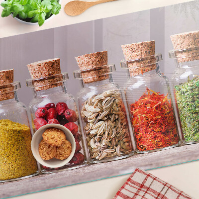 Tagliere in vetro temperato con motivo spezie in barattoli su stampa