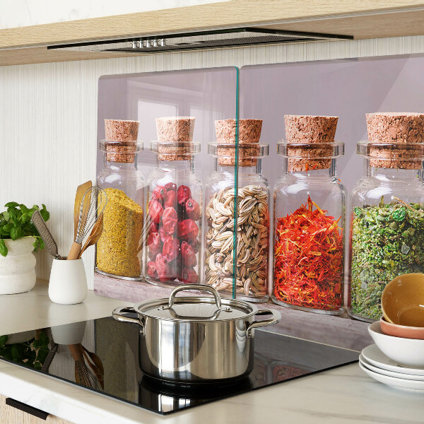 Tagliere in vetro temperato con motivo spezie in barattoli su stampa