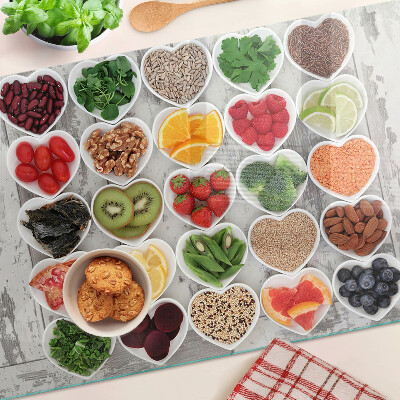 Tagliere in vetro temperato con decorazione a motivo di frutta e verdura a forma di cuore