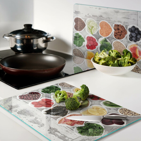 Tagliere in vetro temperato con decorazione a motivo di frutta e verdura a forma di cuore