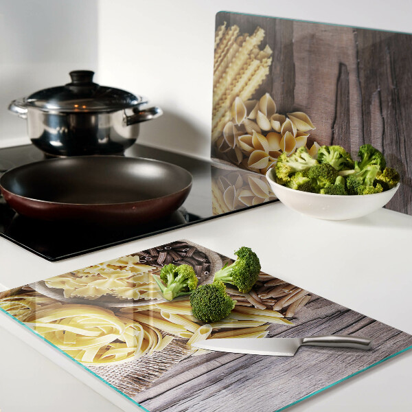 Tagliere in vetro temperato con motivo a pasta e dettagli in legno