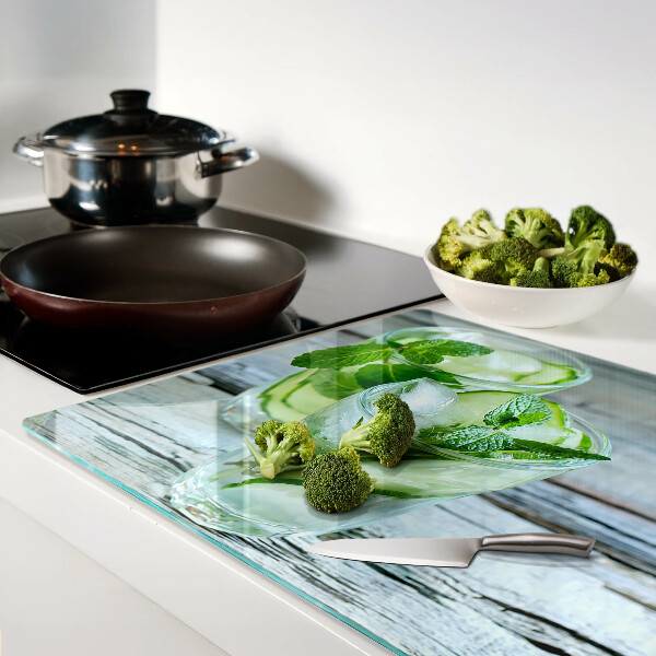 Tagliere in vetro temperato con stampa a motivo cocktail con menta e cetriolo