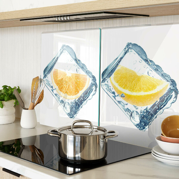 Tagliere in vetro con decoro a frutta congelata