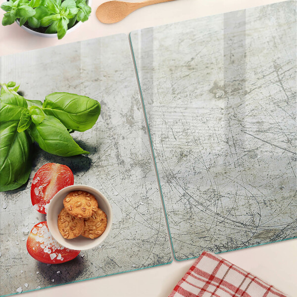 Tagliere in vetro temperato con stampa di pomodori, basilico e sale