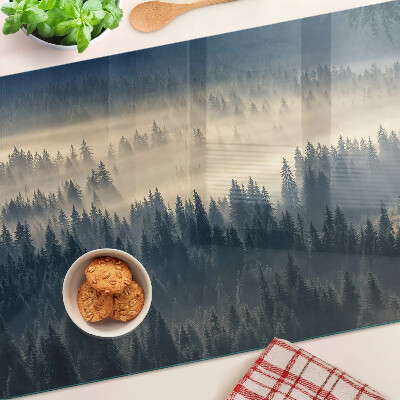 Tagliere in vetro con stampa a tema scenario boschivo nebbioso