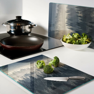 Tagliere in vetro con stampa a tema scenario boschivo nebbioso