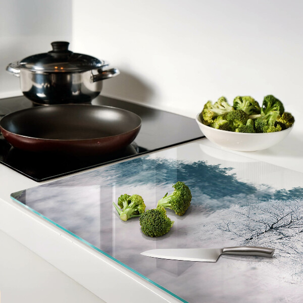 Tagliere in vetro temperato con motivo paesaggio invernale con alberi