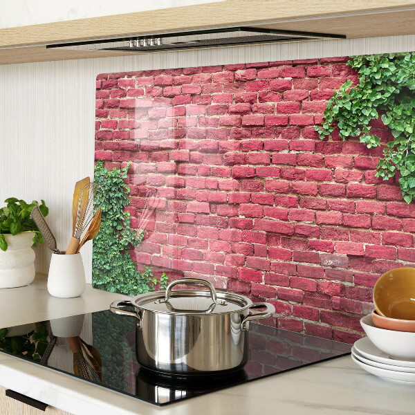 Tagliere in vetro con stampa raffigurante un muro di mattoni con vegetazione