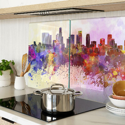 Tagliere in vetro temperato con stampa a acquerello raffigurante uno skyline urbano