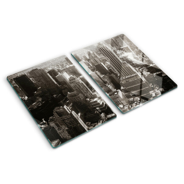 Tagliere in vetro con stampa del panorama della città nei toni del bianco e nero
