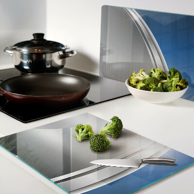 Tagliere in vetro temperato con finitura effetto metallico con accenti blu