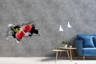 Sticker effetto rottura muro Fragole succose in acqua