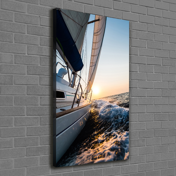 Quadro su tela canvas verticale Uno yacht in mare