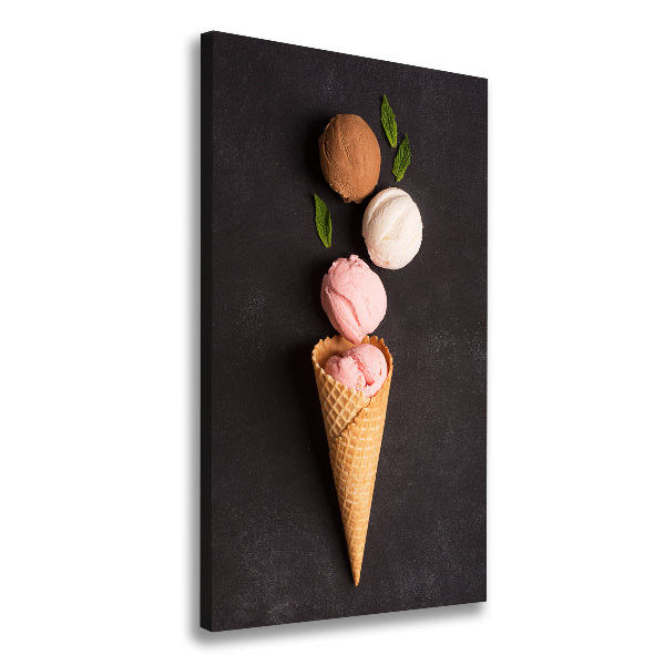 Stampa quadro su tela verticale Gelato in un cono di cialda
