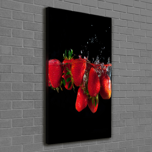 Quadro foto su tela verticale Fragole in acqua