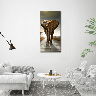 Quadro su tela canvas verticale Camminare come un elefante