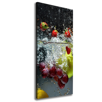 Quadro foto su tela verticale Frutti sott'acqua