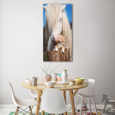 Quadro di vetro verticale Cavallo bianco con un gatto