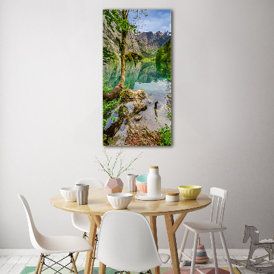 Quadro stampa su vetro verticale Lago tra le montagne