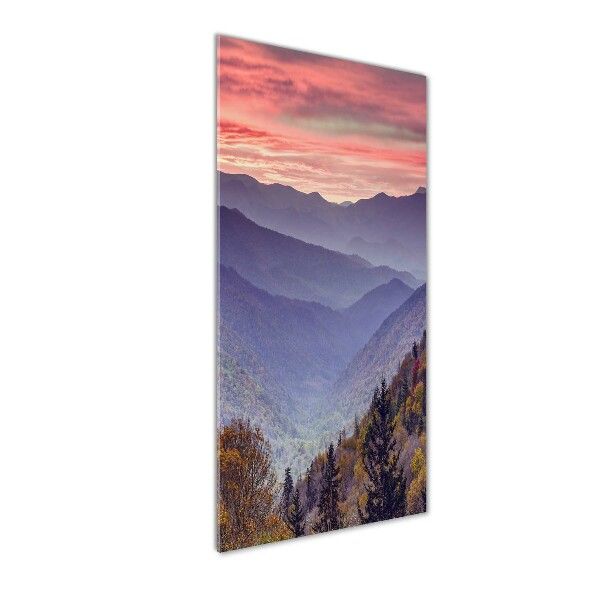 Quadro di vetro verticale Nebbia sulle montagne