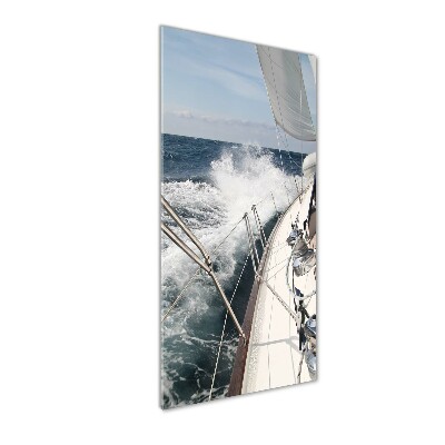 Quadro di vetro verticale Uno yacht in mare