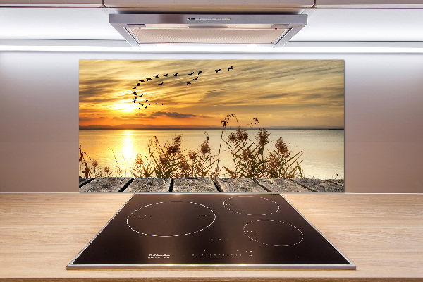 Pannello paraschizzi cucina con stampa raffigurante un molo sul lago