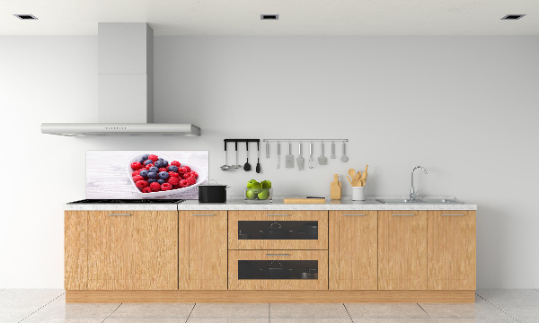 Rivestimento parete cucina con fantasia di lamponi e mirtilli