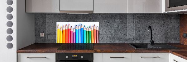 Rivestimento parete cucina con motivo a matite colorate