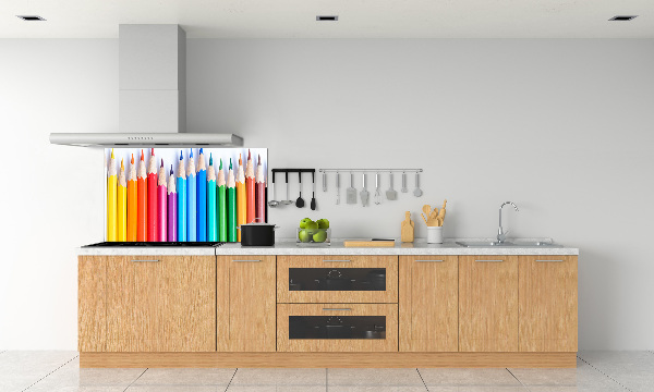 Rivestimento parete cucina con motivo a matite colorate