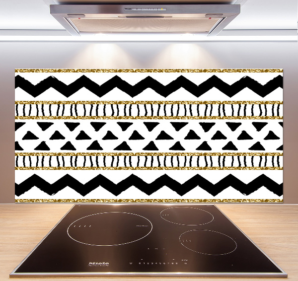 Rivestimento parete cucina con motivo di ispirazione etnica