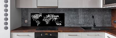 Rivestimento parete cucina con stampa a mappa del mondo e sottotitoli