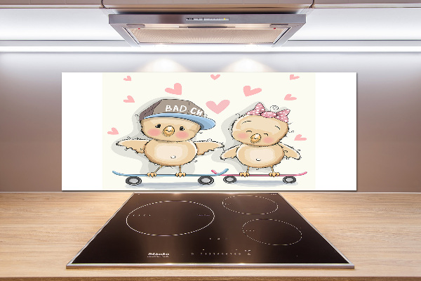 Pannello retrocucina con stampa di uccelli su uno skateboard