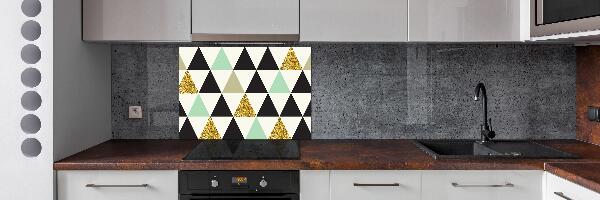 Rivestimento parete cucina con motivo a triangoli colorati