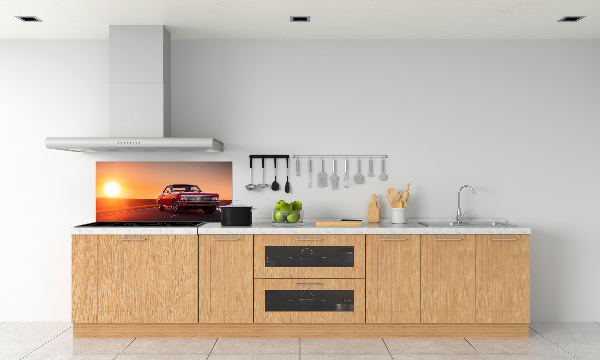 Pannello paraschizzi cucina con decorazione di auto rossa