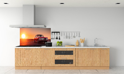 Pannello paraschizzi cucina con decorazione di auto rossa