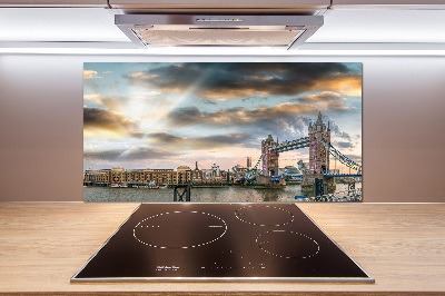 Rivestimento parete cucina con stampa del Tower Bridge di Londra