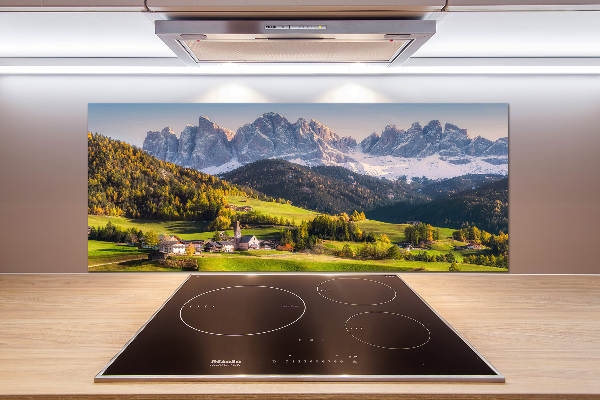 Rivestimento parete cucina con motivo panoramico della montagna
