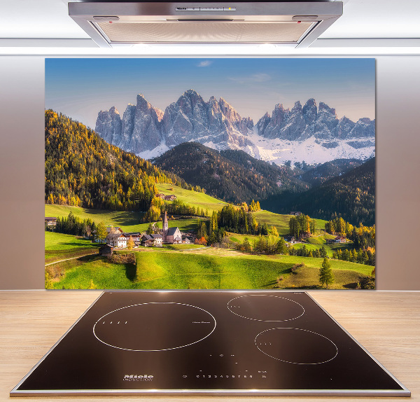 Rivestimento parete cucina con motivo panoramico della montagna