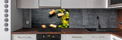 Pannello retrocucina con decorazione a tema vino bianco e frutta