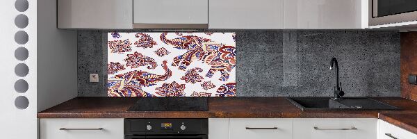 Rivestimento parete cucina con ornamenti a forma di elefante