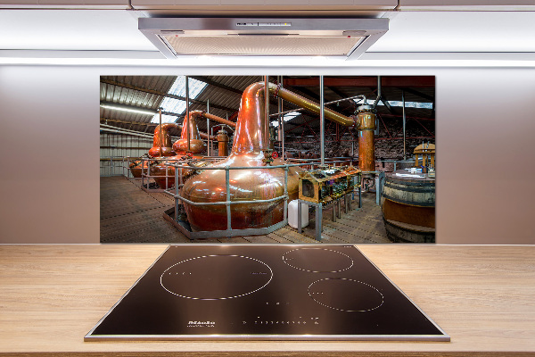 Rivestimento parete cucina con motivo a tema birrificio