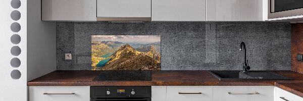 Rivestimento parete cucina con motivo L'occhio del mare dei Monti Tatra