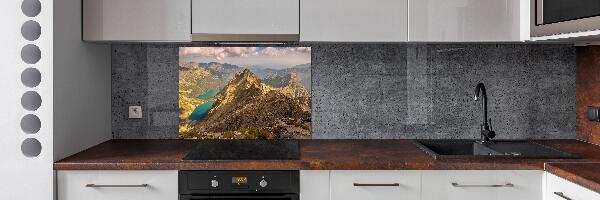 Rivestimento parete cucina con motivo L'occhio del mare dei Monti Tatra